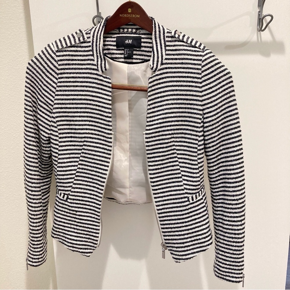 H&M jacket black and white gold metallic striped fitted zip-front blazer